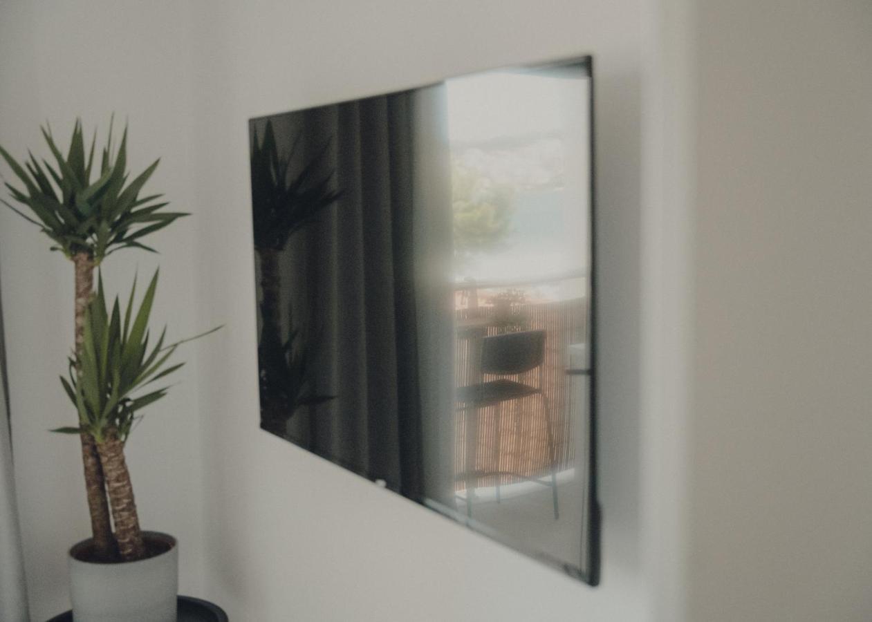 Bova Apartment *